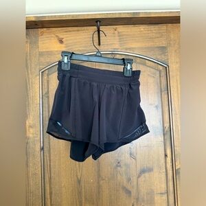 Lululemon low rise hotty hots